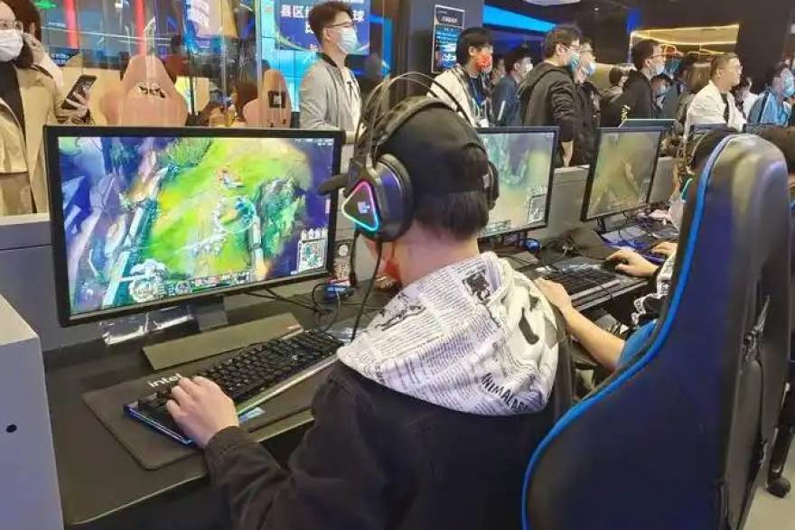 乐球吧社区互动服务配图
